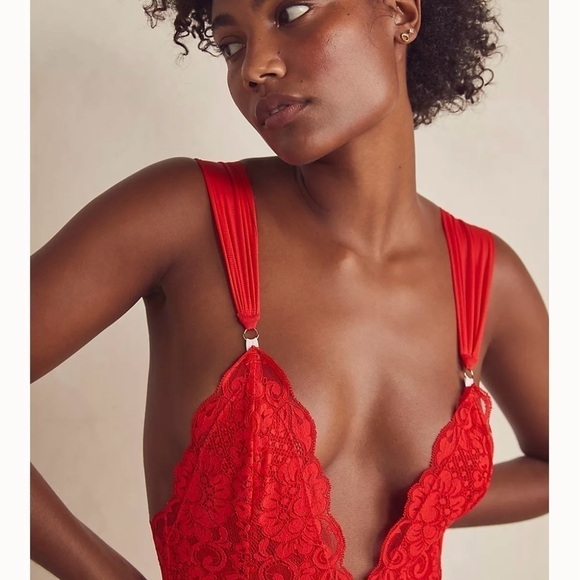 HAH Chic N Cheerful Bodysuit, Size XS (v) - Picture 3 of 10